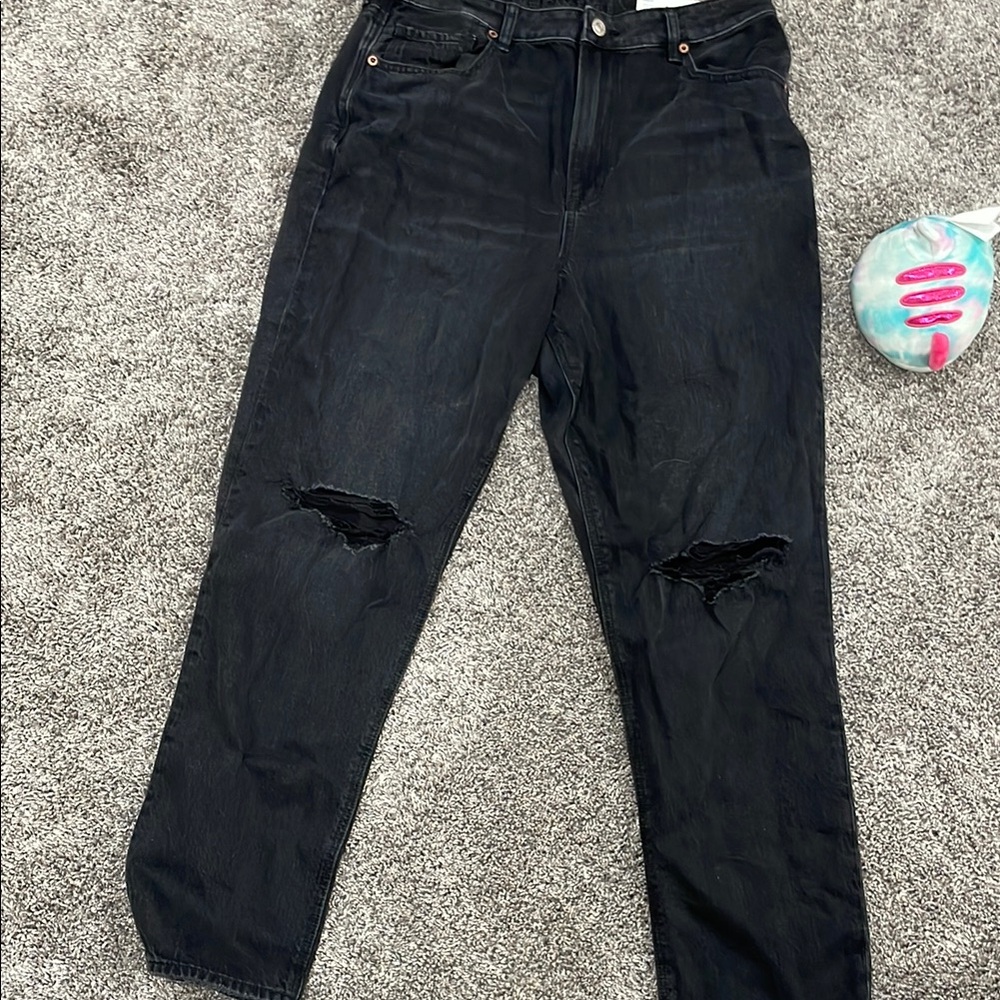 Women's Black Boyfriend American Eagle Distressed Jeans